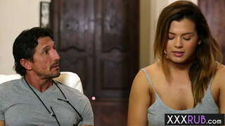 Babe Keisha Cinza gostava de chupar pau antes de hardcore buceta caralho