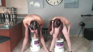 2 taranjang leutik titted pigtailed sluts boh ngalakonan kabayang squat bangsat tangtangan babarengan | kabayang numpak