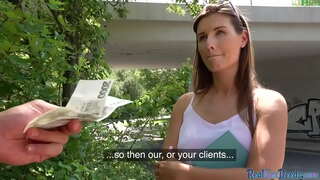 POV park kurva s roztomilý evropské amatérské