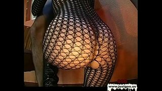 Tiamana Goo Kotiro - Tēnā te cum i runga i to tatou pussies